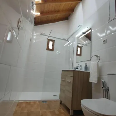 Ancestros Шале *